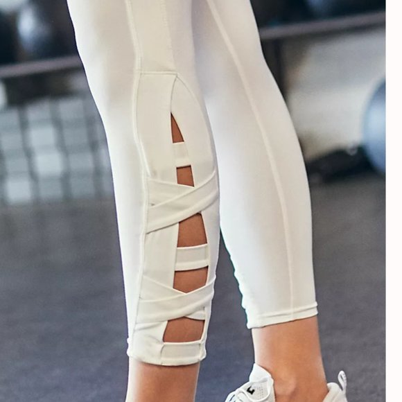 Free People Movement Power Up Legging - Picture 2 of 3